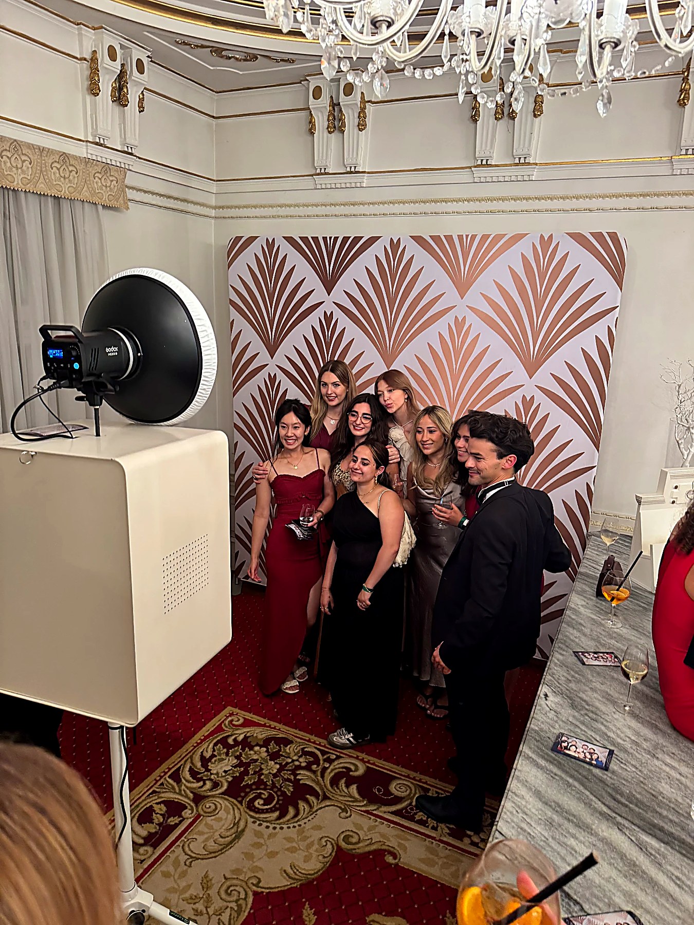 SelfieBox